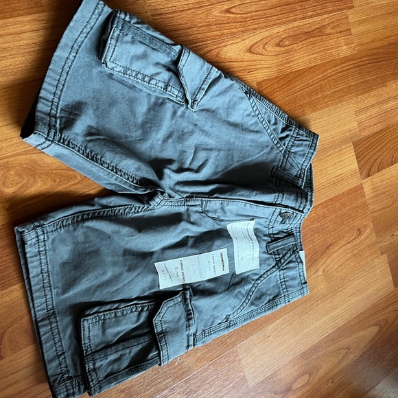 Sonoma grey cargo short 5 reg adjustable waistband - Picture 3 of 3